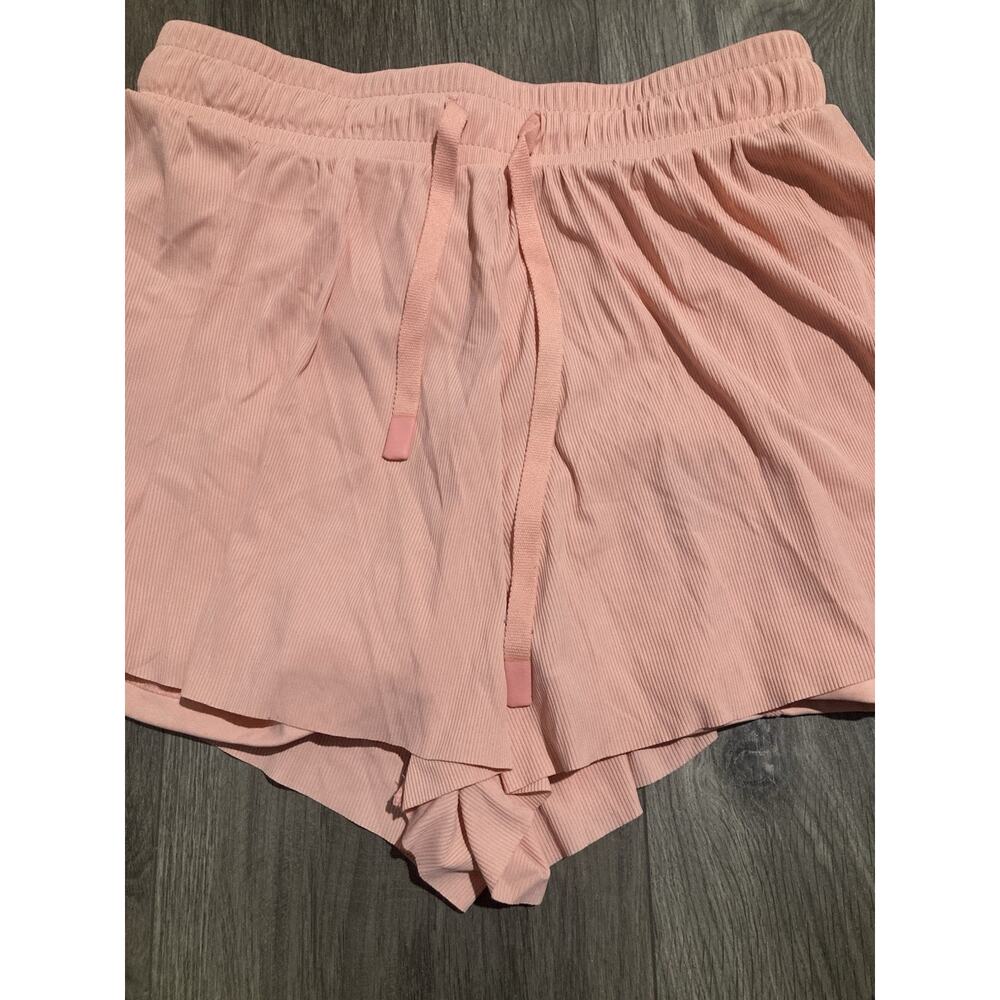 JoyLab Coral Double Layer Flutter Shorts Size Small With Pockets And Drawstrings - Picture 3 of 10
